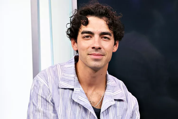 Joe Jonas Says Diving Back into Dating After Divorce Was 'Really Scary and Intimidating': 'It Was a Big Deal'