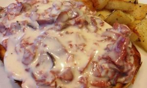 Creamed Chipped Beef on Toast