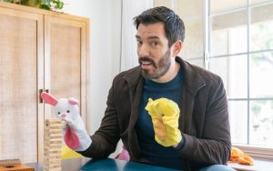 Drew Scott put strain on his marriage when he accidentally revealed a “secret” about their child despite his wife’s objections!