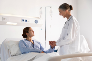 A Woman Shares 3 Symptoms That She Disregarded Before To Receiving A Stage 4 Cancer Diagnosis At The Age Of 28