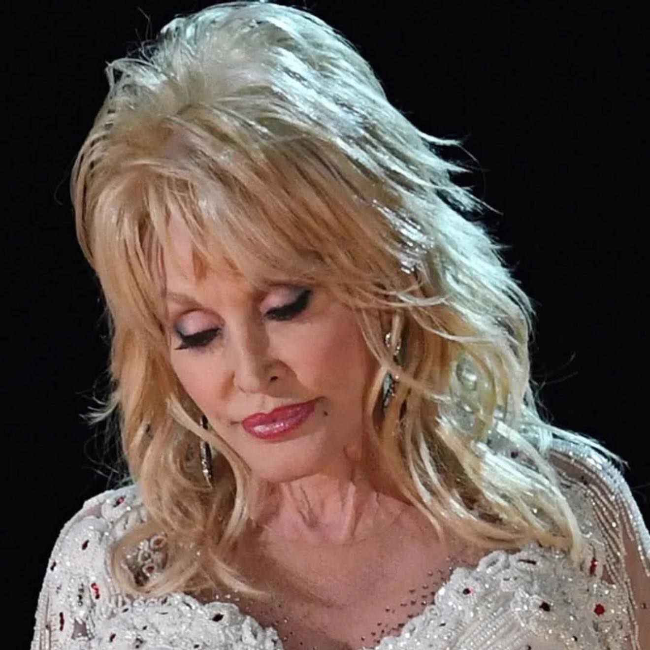 SAD NEWS: 30 minutes ago in Sevier, Tennessee. At the age of 80, the family of star Dolly Parton just announced urgent news to her followers that Parton is currently…