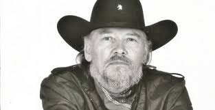 BREAKING! Country Music Singer And Hall-Of-Famer Dies At 91 More below!