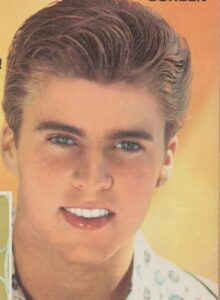 The teen idol of the 50s who saved his twin boys in the mysterious plane accident that led to his own death