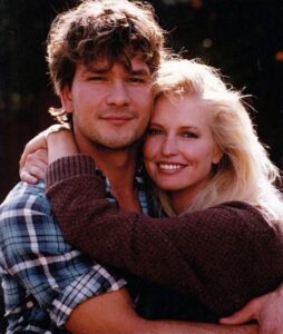 She didn’t lose her natural beauty and married a billionaire: how does Patrick Swayze’s widow live today? Life goes on. Patrick Swayze’s widow maintains her natural beauty and has found love again with a billionaire💑🌟Look at the photos of the happy couple following the link in the comments 🥰👇👇