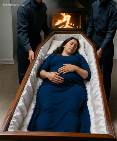 Through the glass of the crematorium he noticed how his pregnant wife’s belly was trembling slightly. For a moment it seemed that the pain was deceiving him, but the movement was repeated – sharply, noticeably.