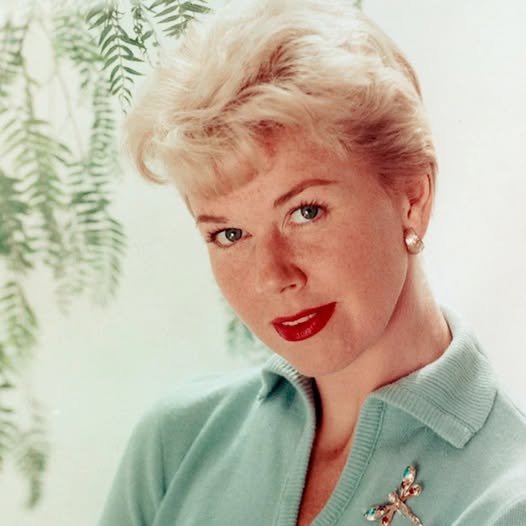 This beloved actress and singer died in 2019 – but she refused to have a funeral, memorial, or grave marking