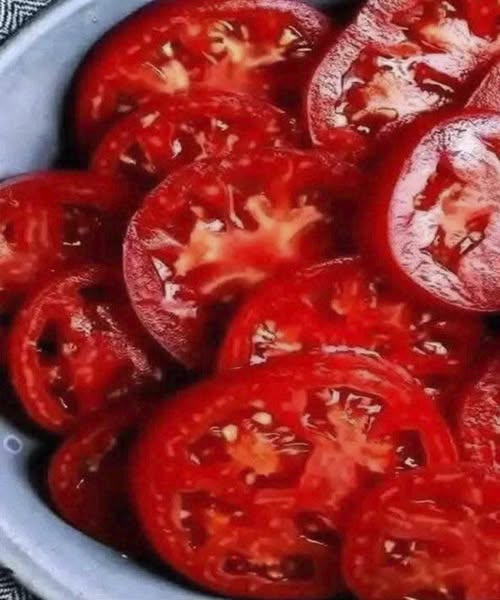 Doctors reveal that eating tomato...