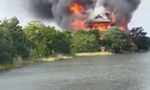 Judges Home EXPLODES, She Wasnt Inside, Her Family!