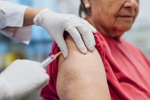 Shingles vaccine connected to significant health benefits, experts reveal