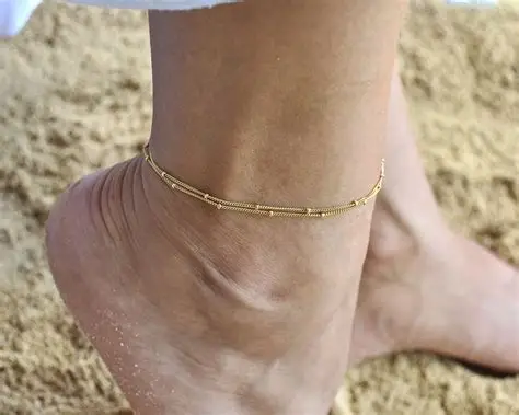 The Hidden Meaning Behind Wearing an Ankle Bracelet—Most People Have No Idea