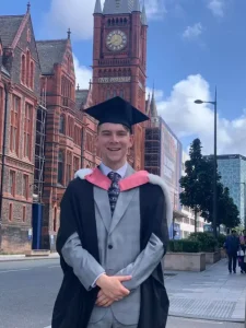 Student, 21, died just days after getting what they thought was ‘fresher’s flu’ as family issue warning Read More