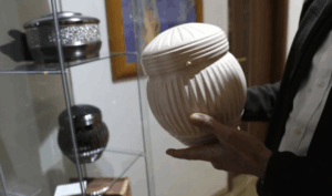 After receiving the ashes of a deceased person, you should know this