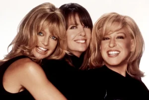 Bette Midler Breaks Down in Tears as She Honors Diane Keaton at Heart-Wrenching Funeral — “She Lit Every Room She Ever Walked Into, and Now Heaven’s a Little Brighter”!