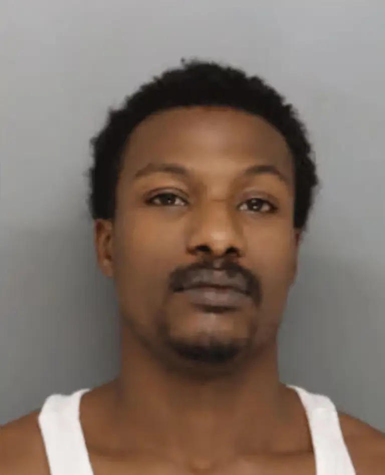 Fired Taco Bell employee allegedly returns to gun down his father — was a father of 7: ‘Senseless’