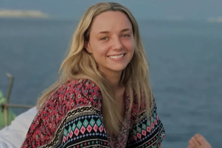 Husband of Influencer Recalls Her Final Moments with Their Newborn Son Before She Died from Childbirth ‘Complication’