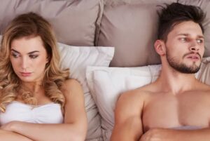16 Subtle Clues Your Partner May Not Be Loving You as You Deserve
