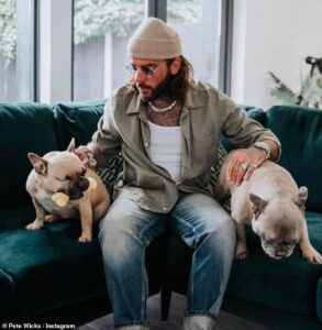 😱 ‘Ridiculous!’ — Fans Slam Pete Wicks After He Claims He Loves Dogs More Than Humans 🐶❤️‍🔥 Pete Wicks has sparked a social media storm after boldly declaring he loves dogs more than people, leaving fans divided and critics calling the remark “ridiculous.” The former TOWIE star doubled down on his comment, insisting pets show “more loyalty and real love than most humans ever do.” While many agreed and praised him for being honest, others slammed the comment as out–of–touch and attention–seeking. The debate? Absolutely feral. 🐕🔥 👇 See fan reactions and Pete’s full quote below