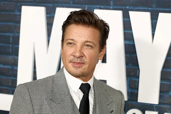Jeremy Renner responds to accusations he threated ex-girlfriend with ICE call