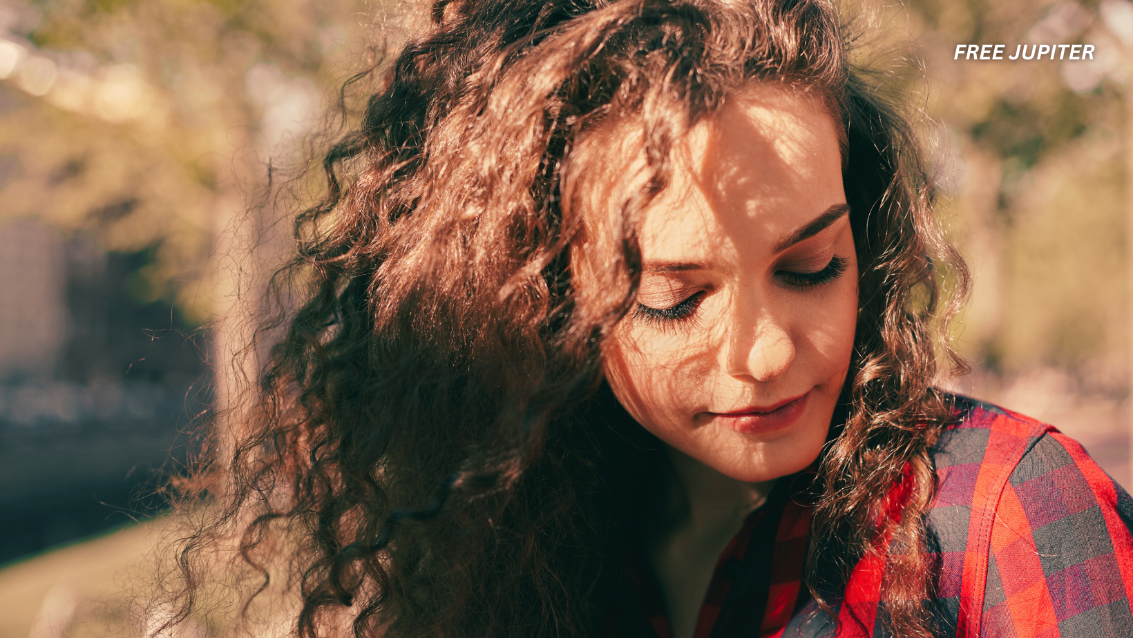 Dermatologists Say These 9 Signs Mean You’re Not Washing Your Hair Enough