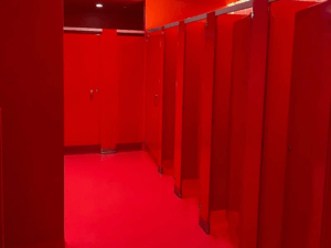 People Shocked to Learn Reason Public Toilet Doors Don’t Touch The Floor