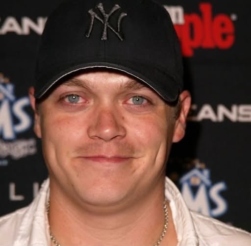 Rock Band’s Lead Vocalist Diagnosed with Stage 4 Cancer