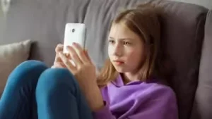 Children Who Get Smartphones Before Thirteen Face Higher Mental Health Risks — Especially Young Girls