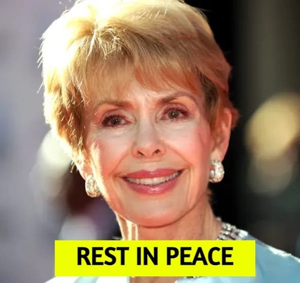 MOVIE star and Golden Globe winner passed away today. She starred in the most famous movies with Marlon Brando, Dean Martin and Frank Sinatra. When you find out who she is, you will cry