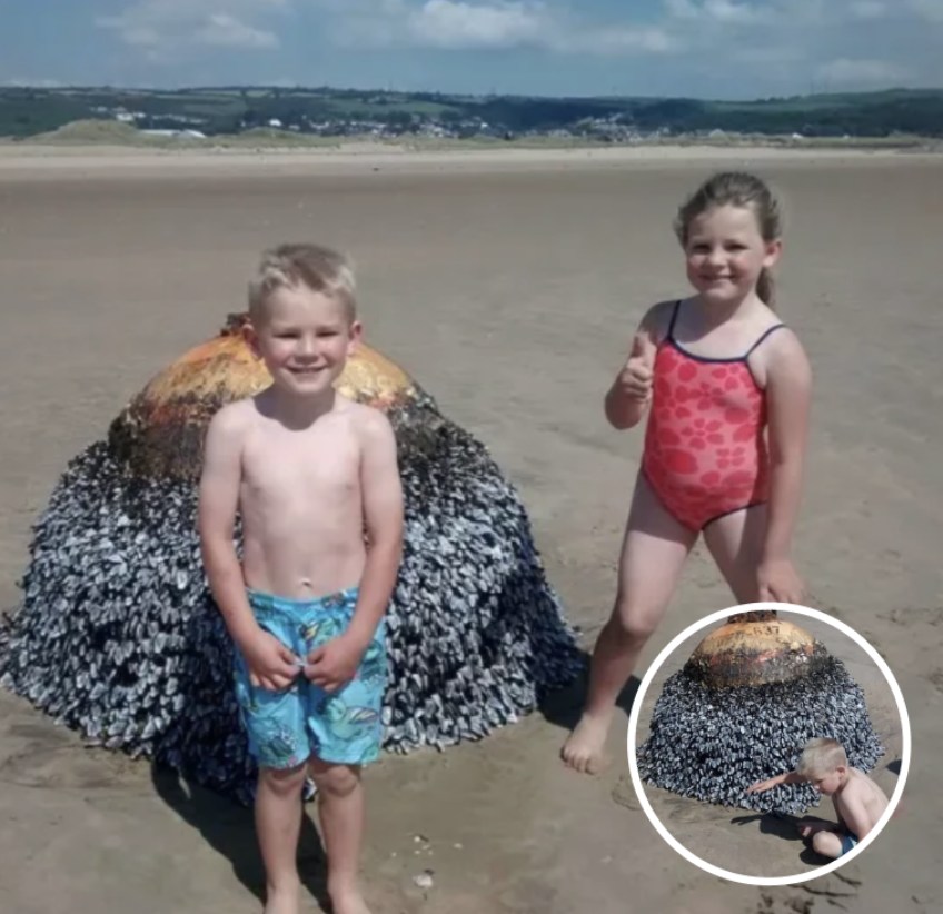 Dad Shares Innocent Photo Of His Son At Beach, Authorities Act Fast After Spotting Small Detail