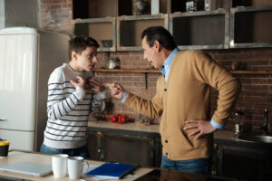 8 Things Only Someone Raised by an Emotionally Abusive Mom Will Understand