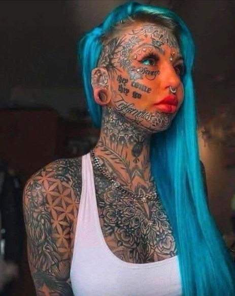 Young woman spends $120k to transform into “Dragon Girl”