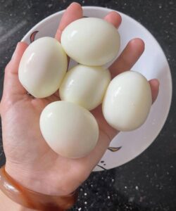 Doctors reveal that eating eggs in the morning causes ….