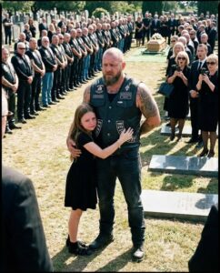 The Little Girl Who Refused to Let Go of a Biker at the Cemetery — And Why 50 Riders Fell Silent