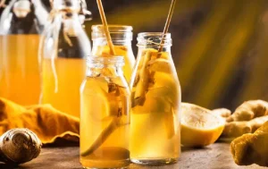 Natural slimming drink: warm water, apple cider vinegar, ginger and lemon