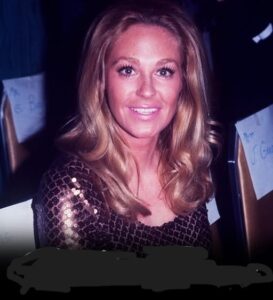 THE WOMAN WHO KEPT CAMELOT’S GRACE