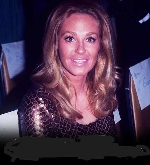 THE WOMAN WHO KEPT CAMELOT’S GRACE