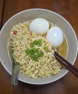 Doctors reveal that eating eggs with noodles causes ….