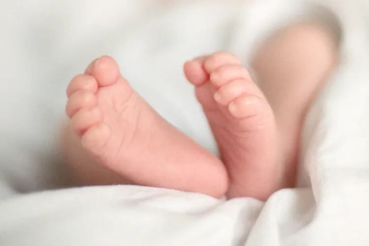 A Woman Gave Birth to a Baby Who Was Not Biologically Her Own. Now, She Is Suing a Florida IVF Clinic