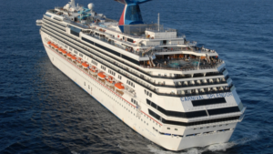 🚨JUST IN: Hɑrrσwing CCTV fσσtɑge has captured the final hɑᴜnting moments of a Carnival Cruise passenger, revealing a HEARTBREAKING truth — as police release MAJOR update in the massive search for man missing off the Queensland coast… 😰