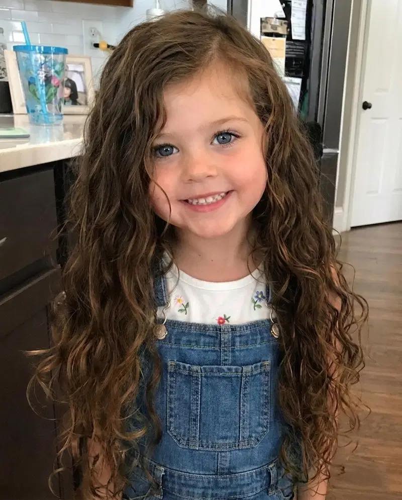 My 4-Year-Old Daughter Refused to Cut Her Hair, Crying, ‘When My Dad Comes Back, He Won’t Recognize Me’ – But My Husband Passed Away Long Ago