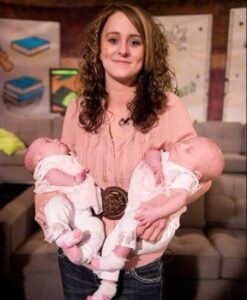 Leah Messer and her three children today