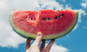 How to Choose a Sweet, Ripe Watermelon: Simple Signs to Look For