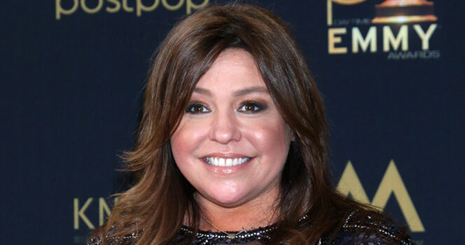 Fans react to Rachael Ray’s appearance in cooking video