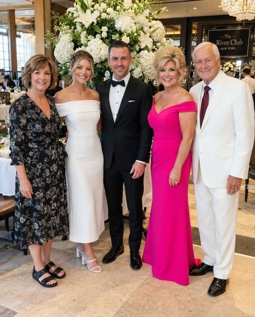 My Mom Showed Up to My Fancy Engagement Dinner in an Old Dress, but She Had a Reason Nobody Expected