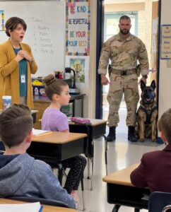 An 8-Year-Old Wrote About Her Marine Dad and His Working Dog, but Her Teacher Acc3sed Her of Making It Up